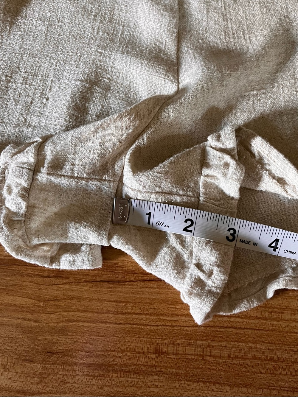 Neuflora Ruffle Cream Linen Shorts Medium - Picture 8 of 11